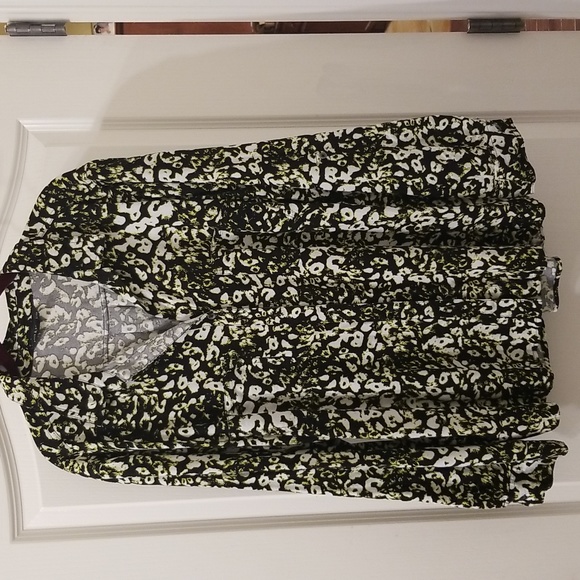 Rock & Republic Tops - Rock & Republic Leopard Print Long Sleeve Button Down Shirt Size XXL